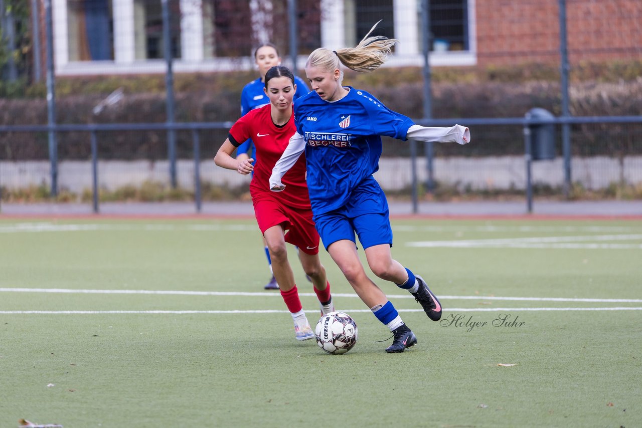 Bild 168 - wCJ Eimsbuettler TV - FC Rosengarten : Ergebnis: 2:0